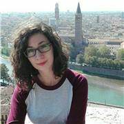 Laureata in lingue offre lezioni di inglese